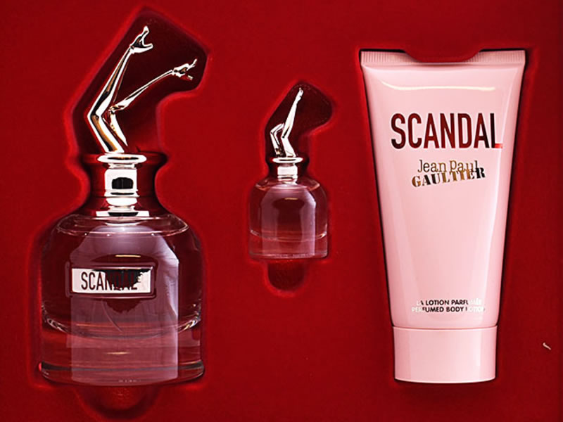 Scandal-de-Jean-Paul-Gaultier